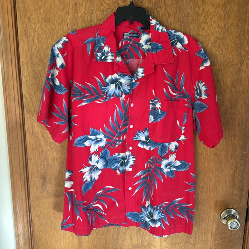 🛍5 for $20 🛍️ Hawaiian style shirt by blue generation size medium